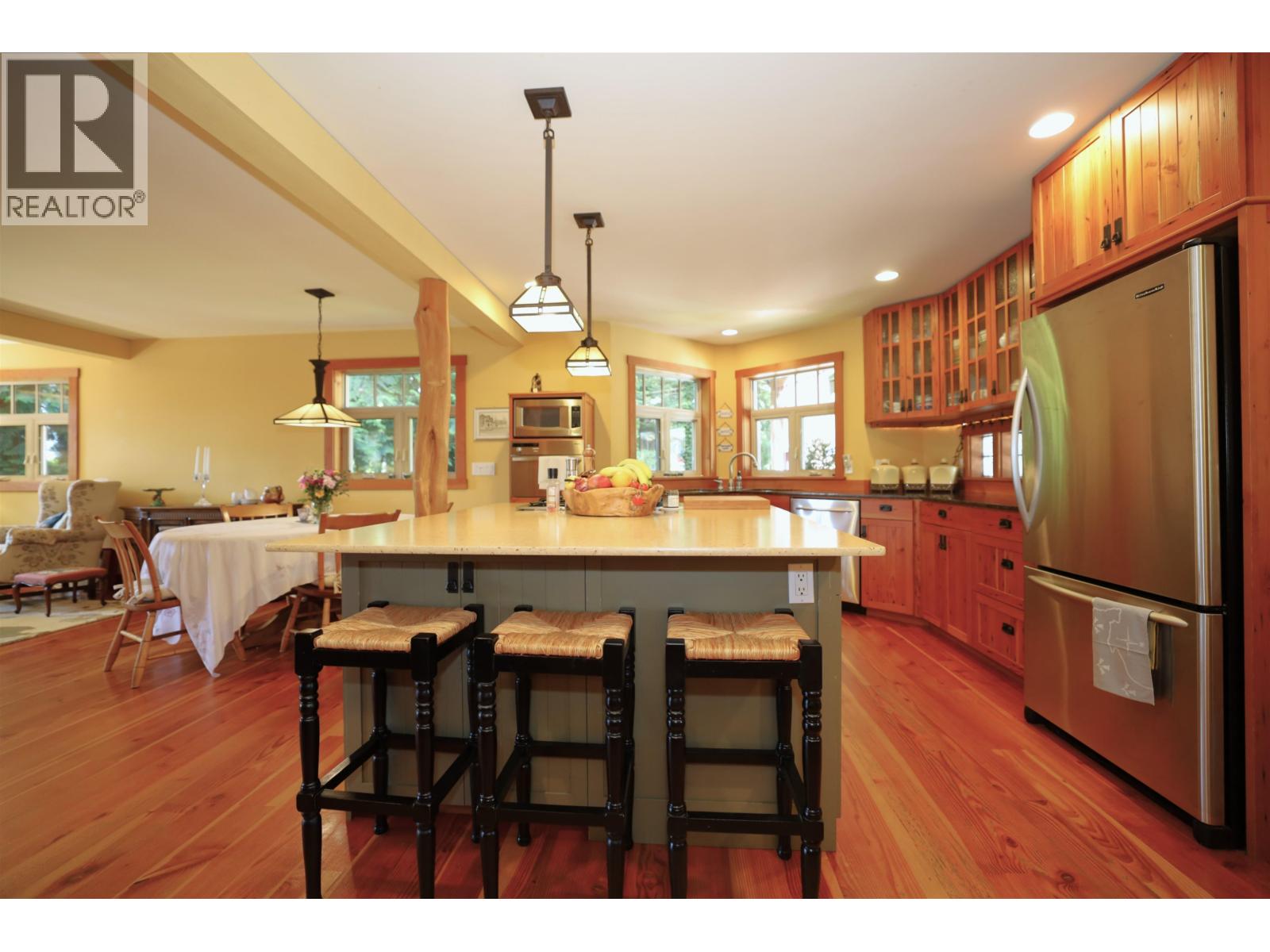 3205 Beach Avenue, Roberts Creek, British Columbia  V0N 2W0 - Photo 12 - R3129778