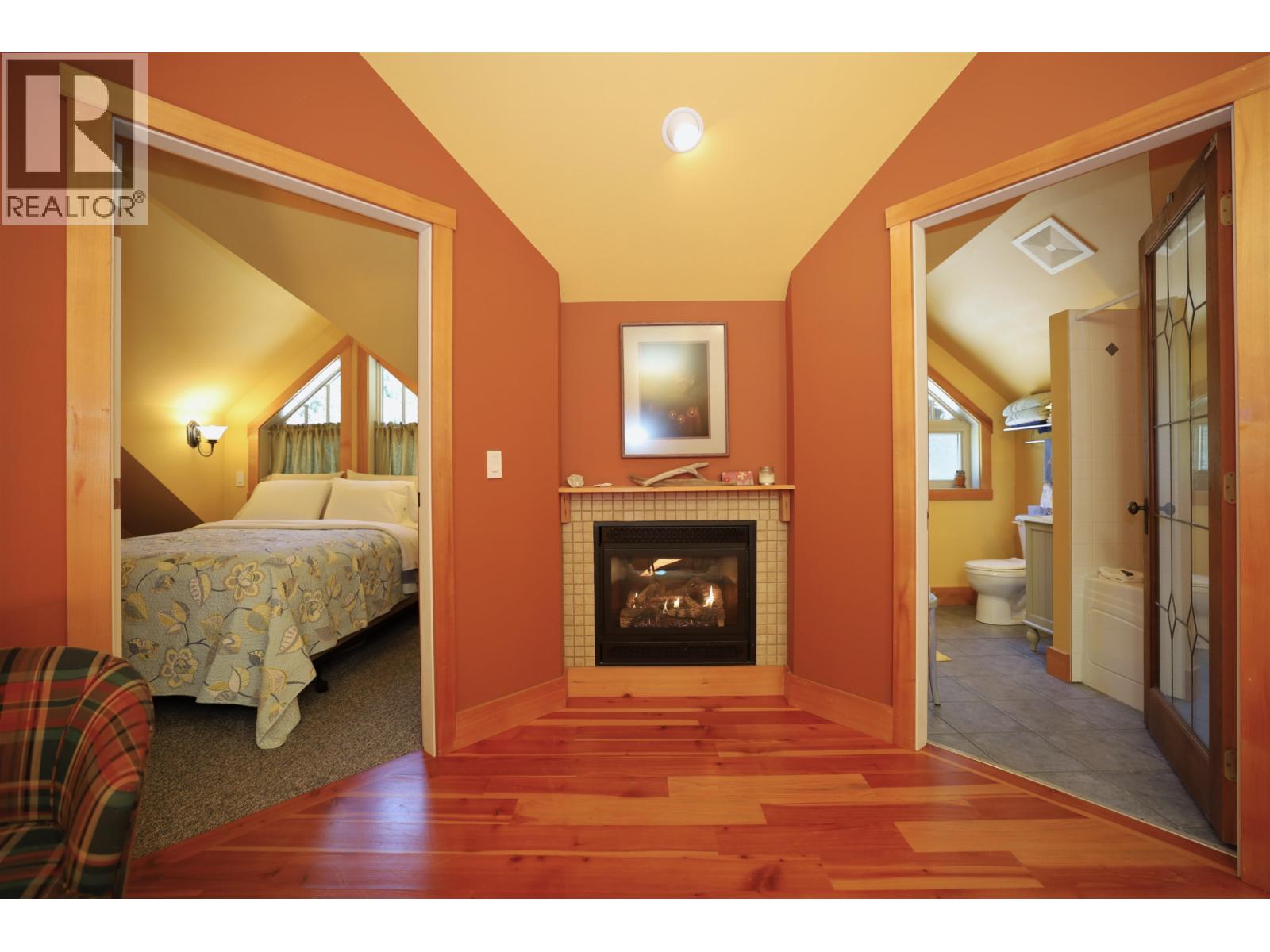 3205 Beach Avenue, Roberts Creek, British Columbia  V0N 2W0 - Photo 32 - R3129778