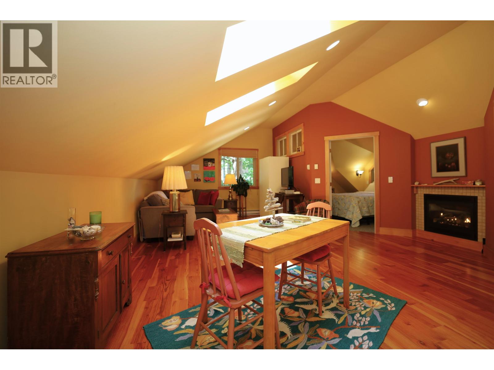 3205 Beach Avenue, Roberts Creek, British Columbia  V0N 2W0 - Photo 38 - R3129778