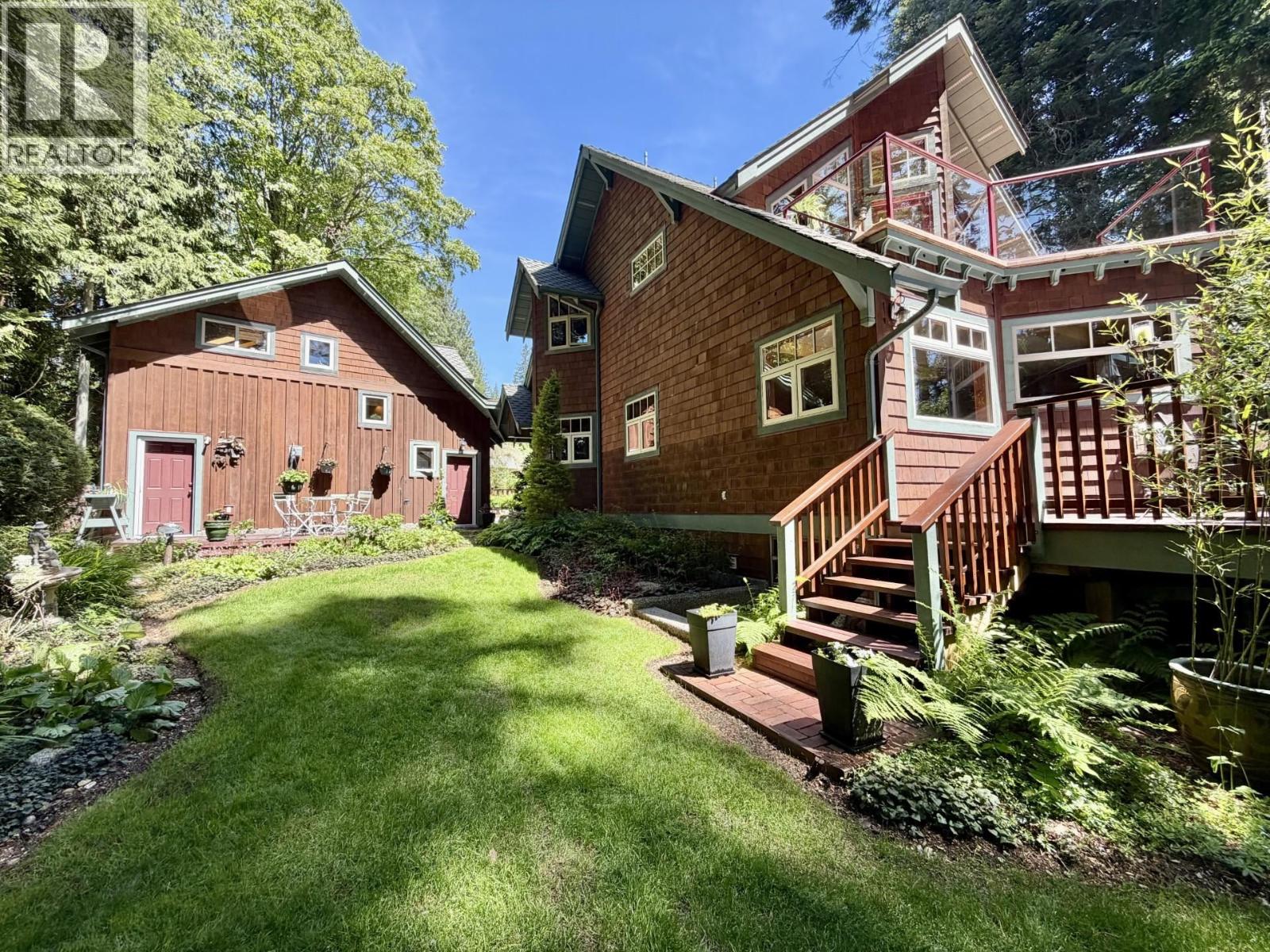3205 Beach Avenue, Roberts Creek, British Columbia  V0N 2W0 - Photo 39 - R3129778