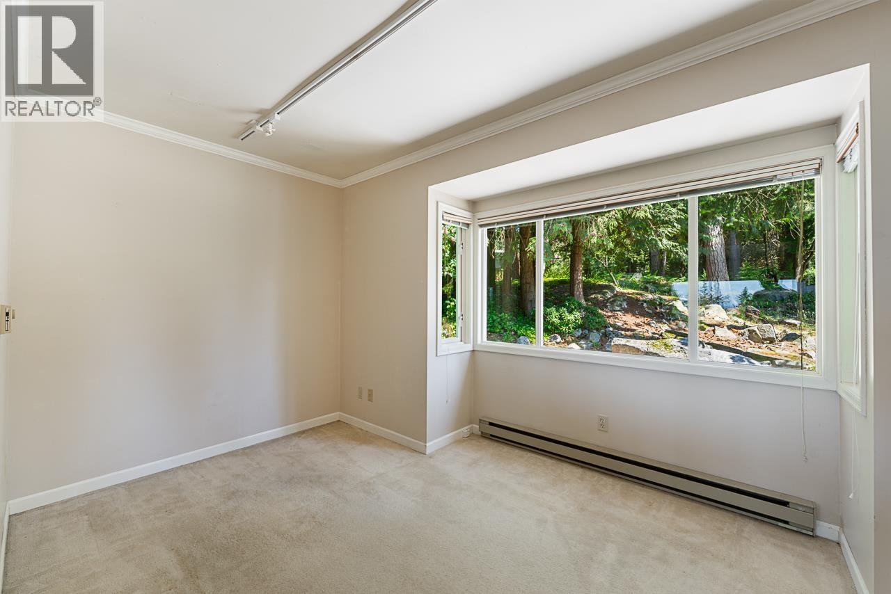 4415 Woodcrest Road, West Vancouver, British Columbia  V7S 2W2 - Photo 21 - R3129797