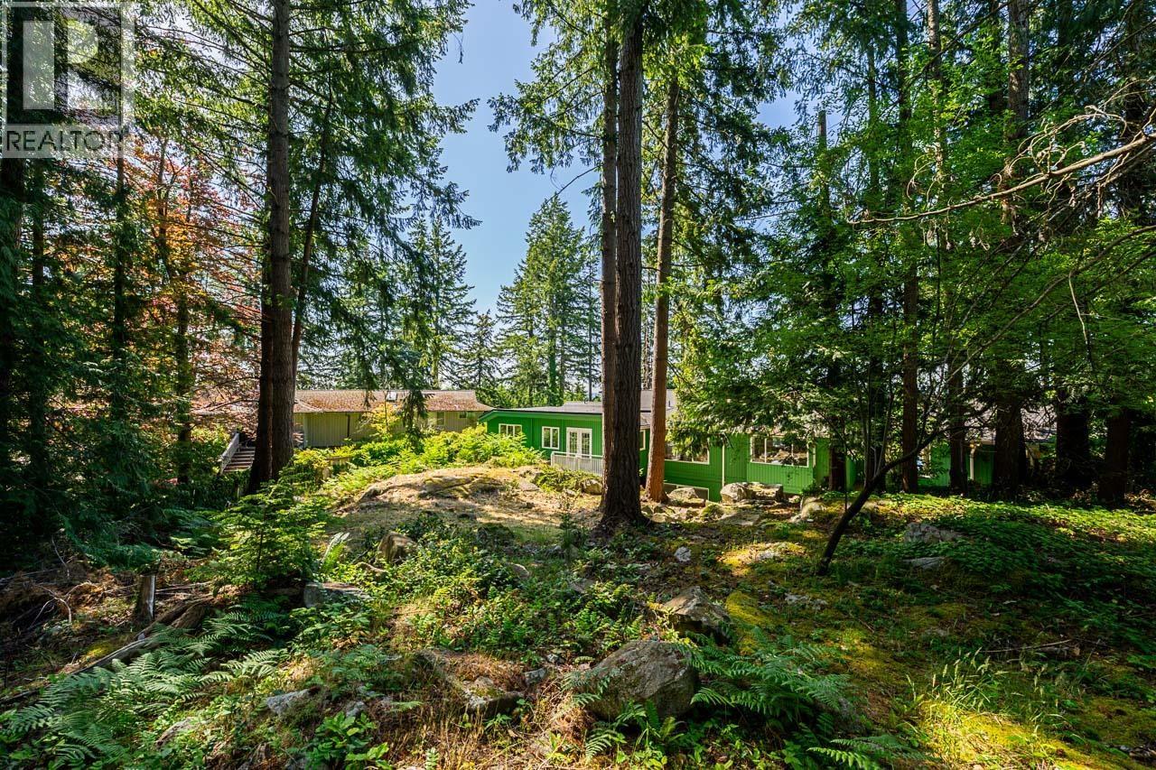 4415 Woodcrest Road, West Vancouver, British Columbia  V7S 2W2 - Photo 24 - R3129797