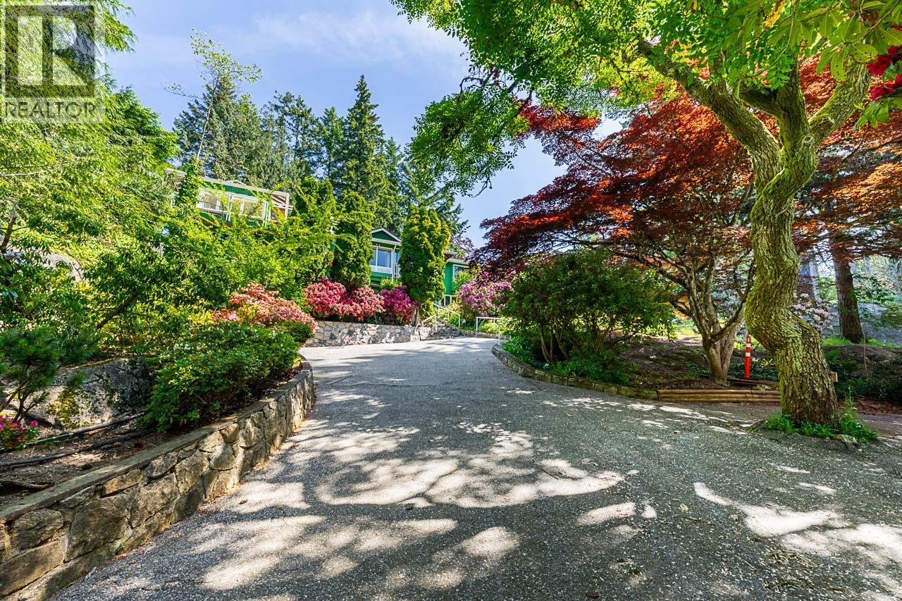 4415 Woodcrest Road, West Vancouver, British Columbia  V7S 2W2 - Photo 25 - R3129797