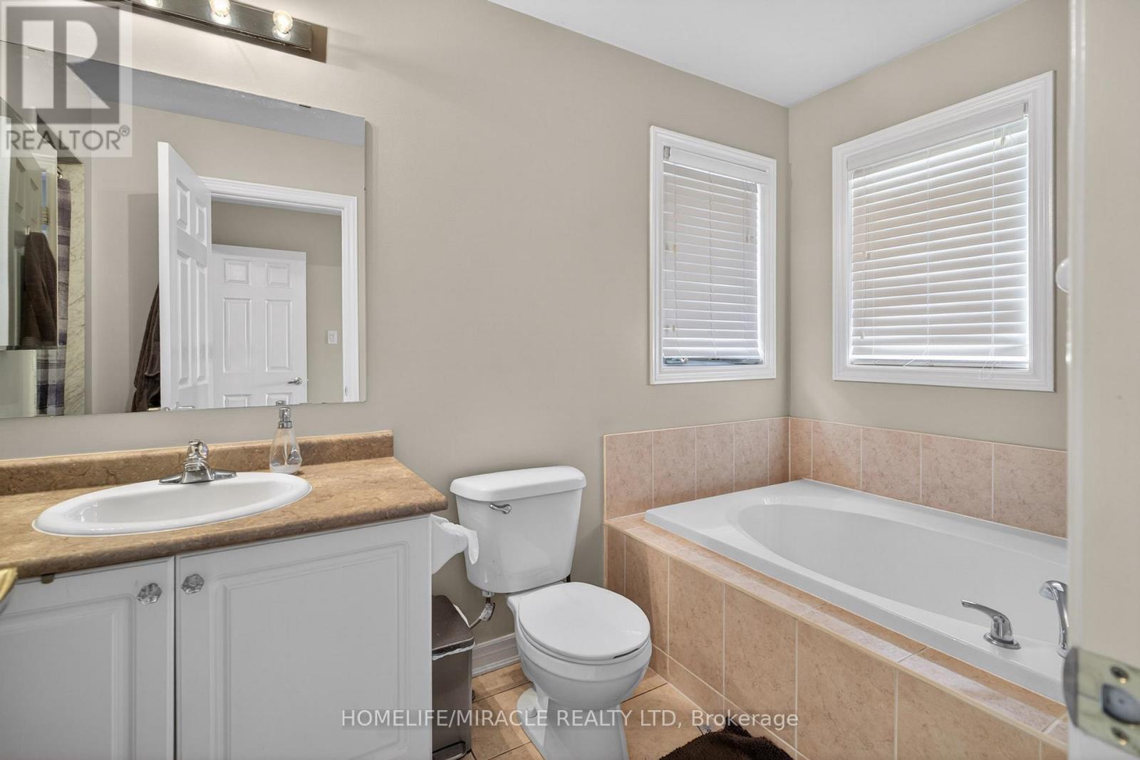 191 Petticoat Road, Vaughan, Ontario  L6A 0M1 - Photo 19 - N12924968
