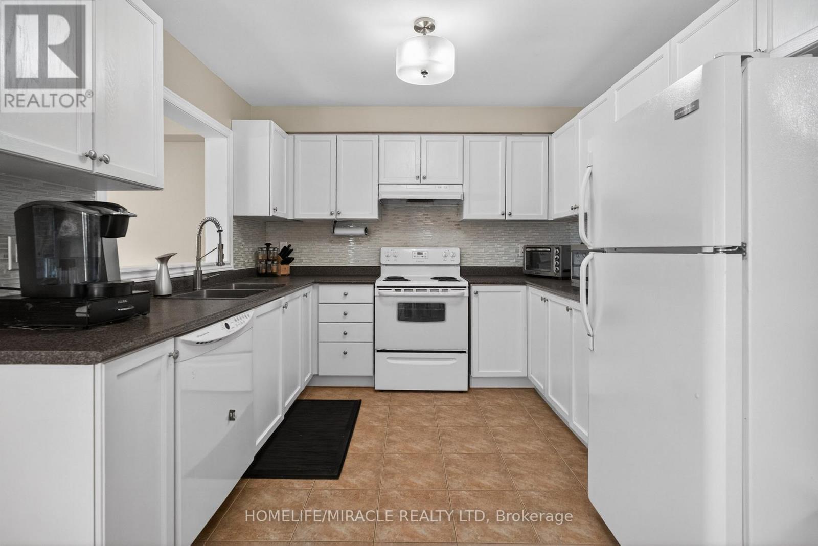 191 Petticoat Road, Vaughan, Ontario  L6A 0M1 - Photo 13 - N12924968