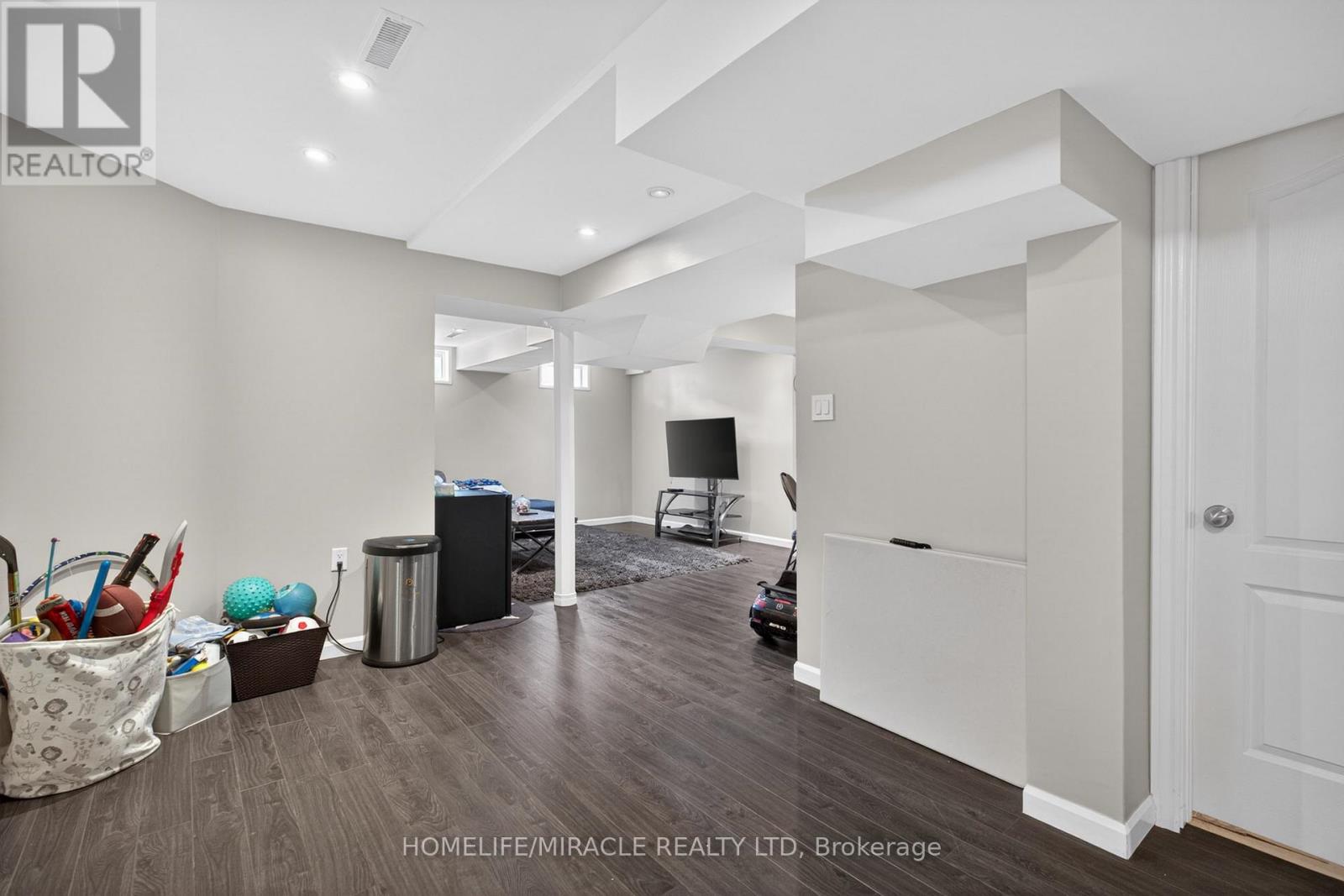 191 Petticoat Road, Vaughan, Ontario  L6A 0M1 - Photo 34 - N12924968