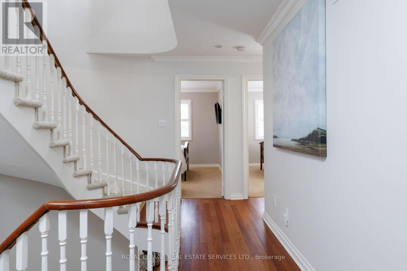 68 Tradewind Drive, Oakville, Ontario  L6L 6K8 - Photo 19 - W12889094