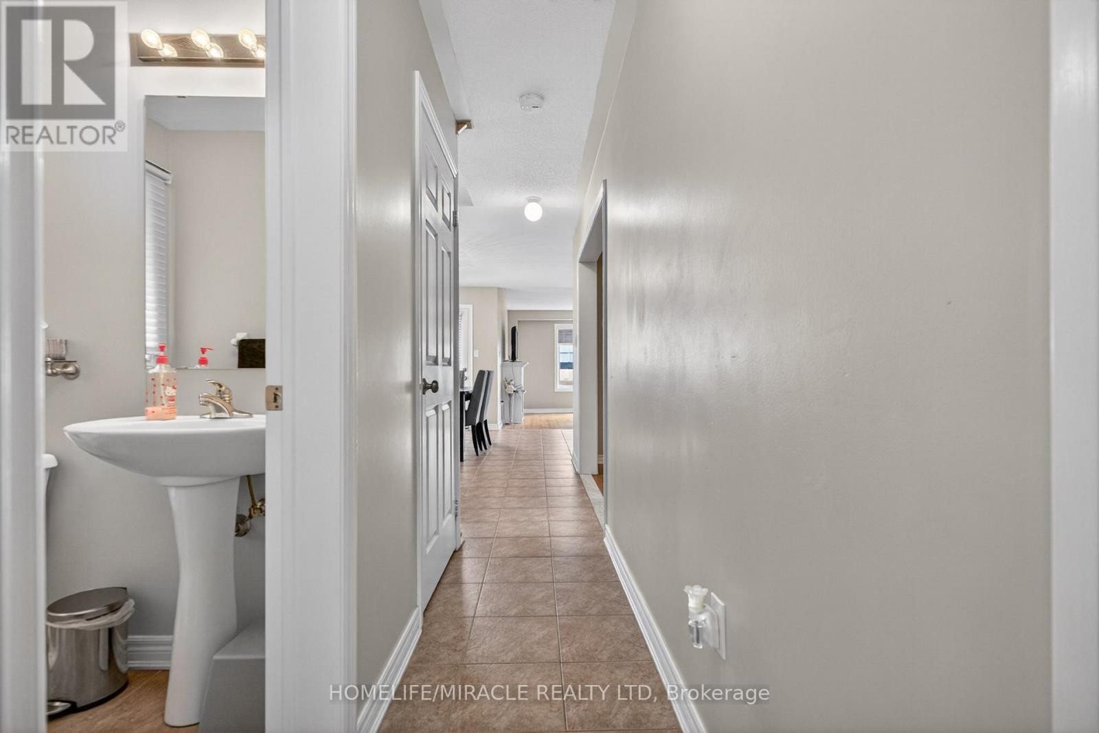 191 Petticoat Road, Vaughan, Ontario  L6A 0M1 - Photo 7 - N12924968