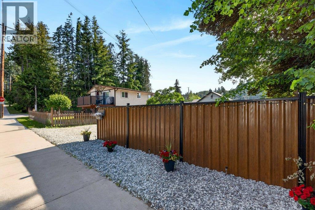 7041 50 Street NE, Salmon Arm, British Columbia  V0E 2K0 - Photo 47 - 10388851