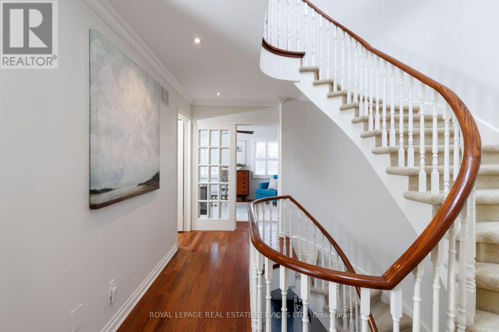 68 Tradewind Drive, Oakville, Ontario  L6L 6K8 - Photo 16 - W12889094