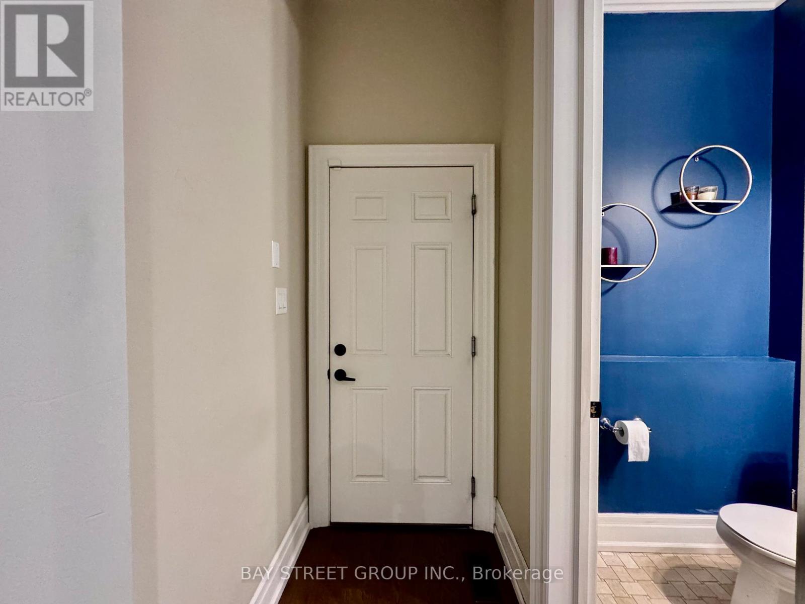 1033 Shaw Drive, Mississauga, Ontario  L5G 3Z3 - Photo 16 - W13109134