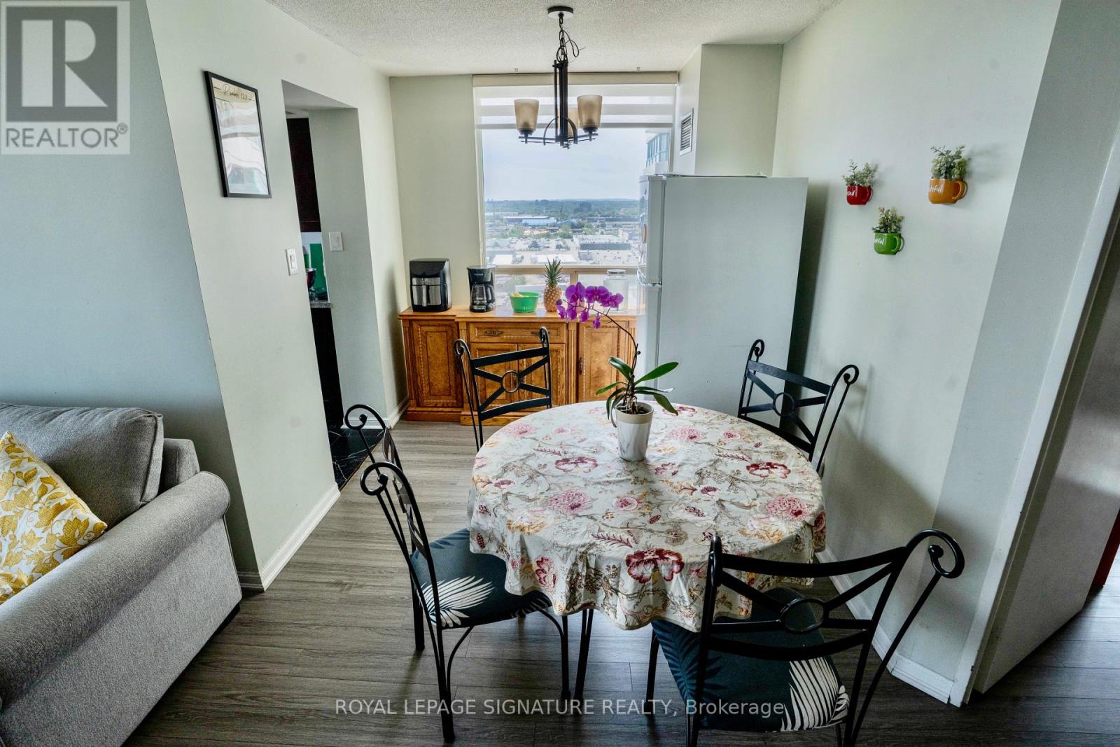 1905 - 550 Webb Drive, Mississauga, Ontario  L5B 3Y4 - Photo 7 - W13214144