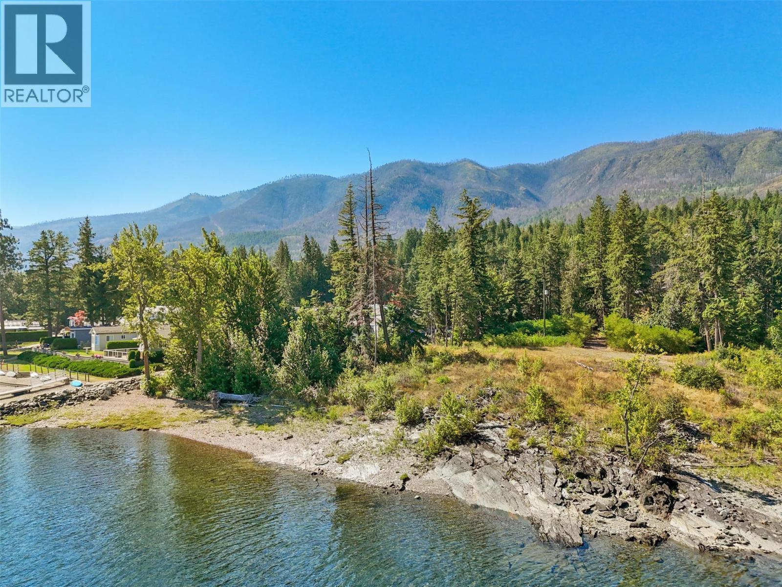 663 Waverly Park Frontage Road, Sorrento, British Columbia  V0E 2W1 - Photo 8 - 10389421