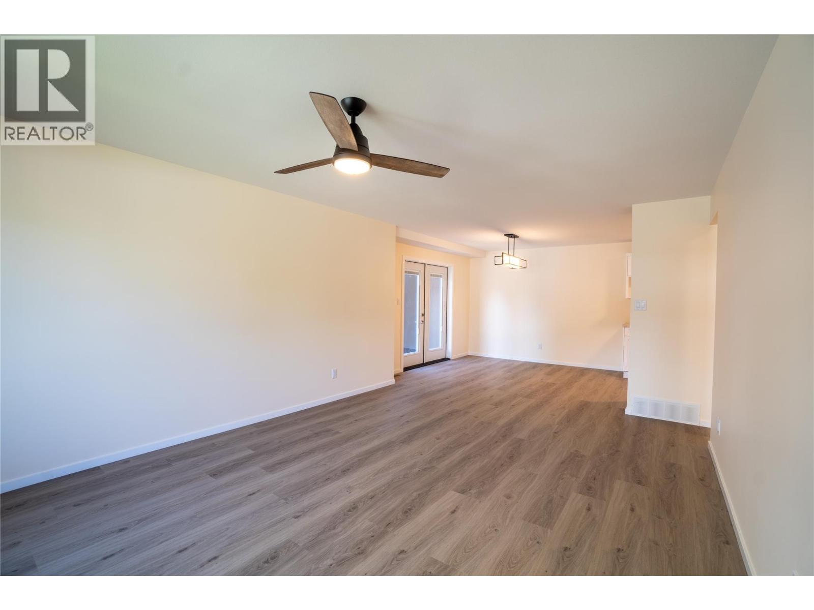 183 Maple Street Unit# 102, Penticton, British Columbia  V2A 5V4 - Photo 7 - 10389468