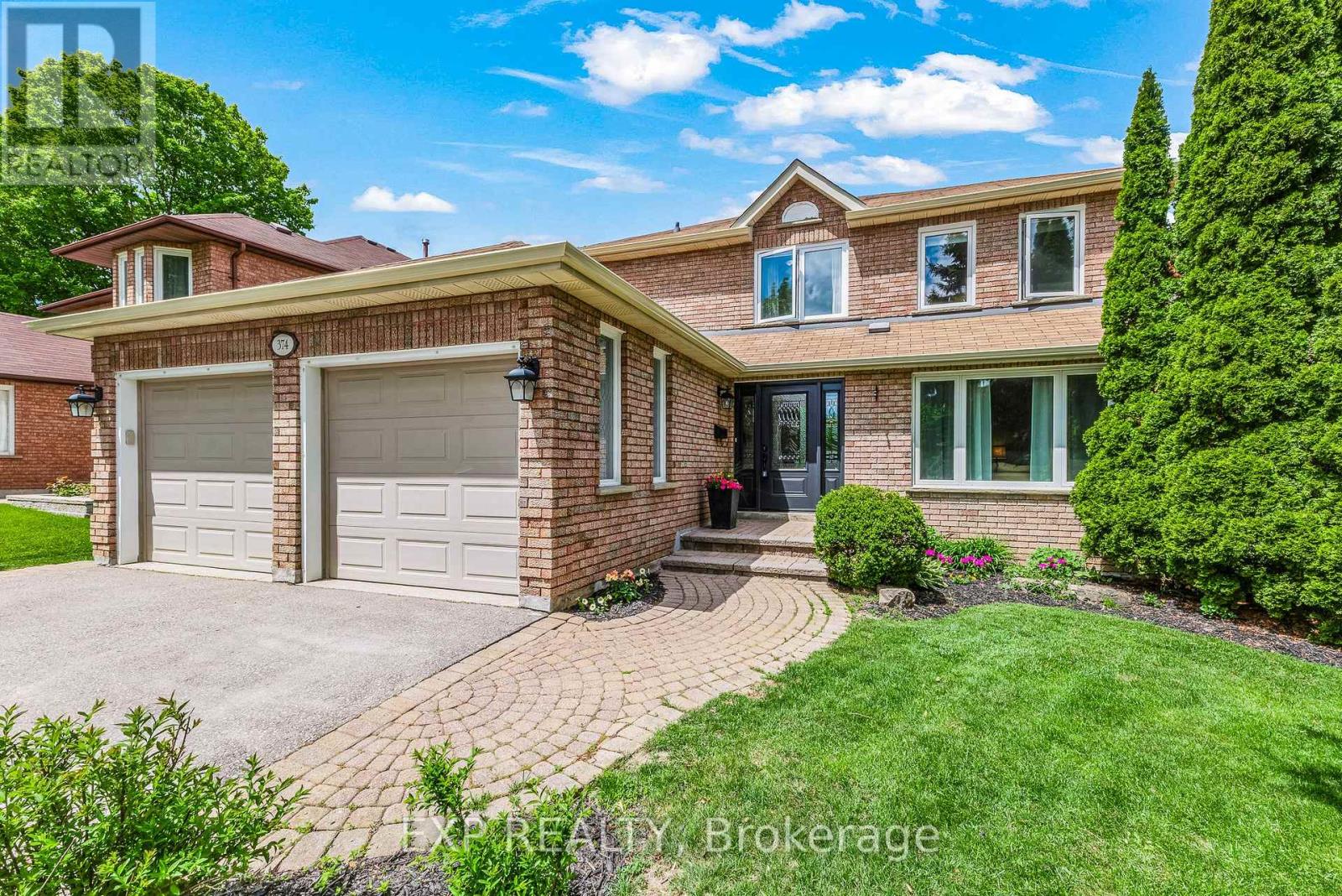 374 Savage Road, Newmarket, Ontario  L3X 1S3 - Photo 3 - N13216272