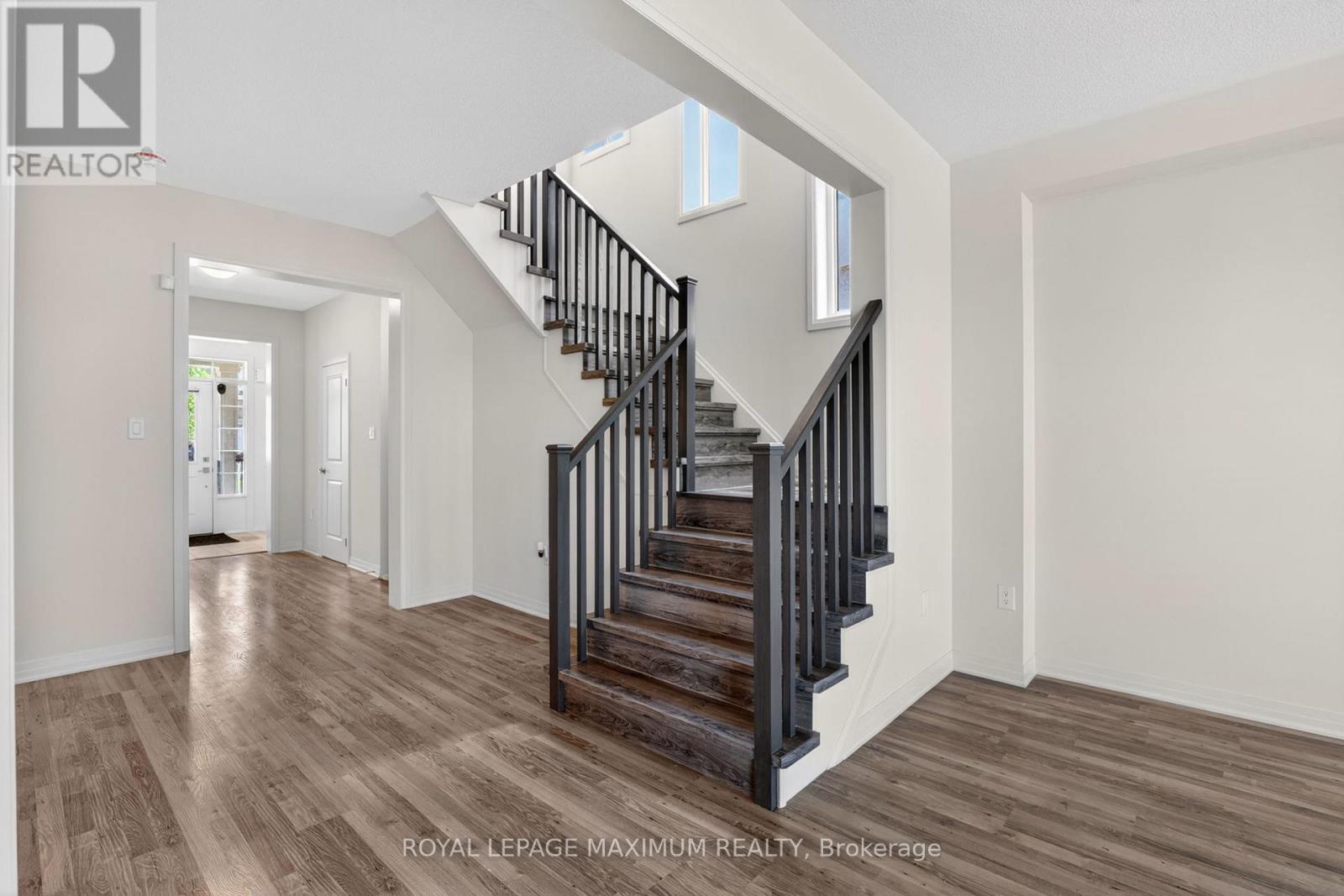 6 Stych Street, New Tecumseth, Ontario  L0G 1W0 - Photo 10 - N13216276