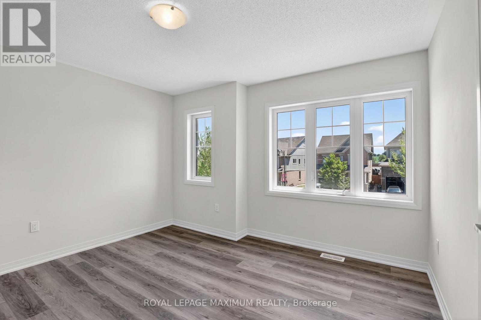 6 Stych Street, New Tecumseth, Ontario  L0G 1W0 - Photo 24 - N13216276