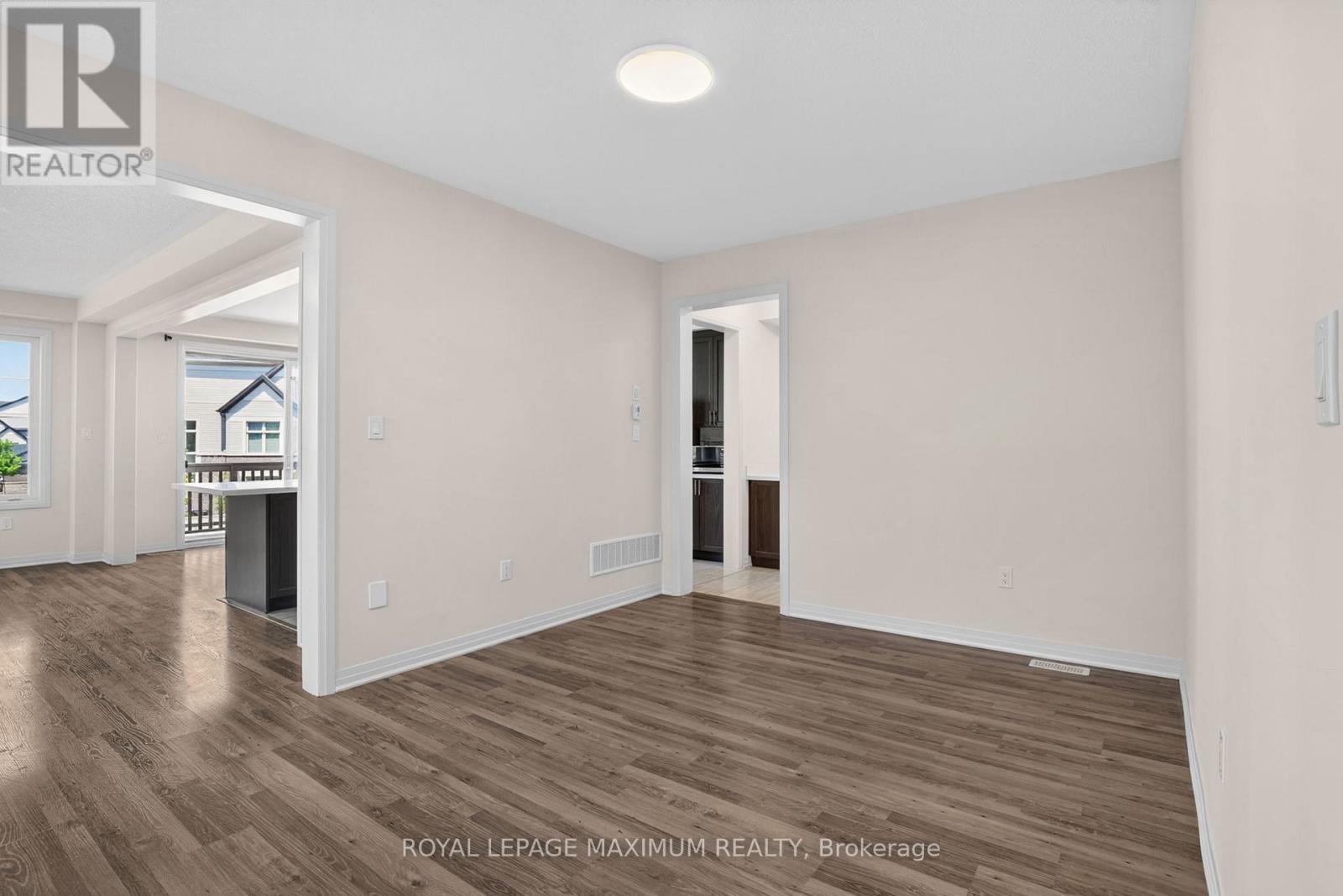 6 Stych Street, New Tecumseth, Ontario  L0G 1W0 - Photo 8 - N13216276