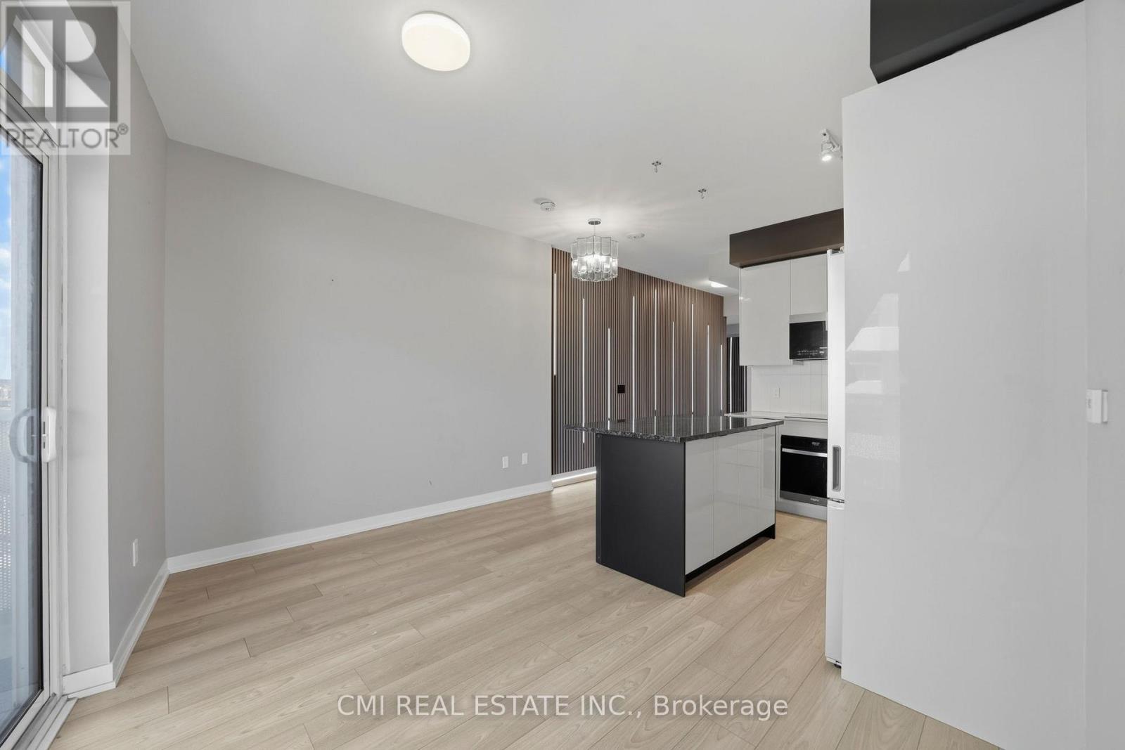 1313 - 10 Abeja Street, Vaughan, Ontario  L4K 0R4 - Photo 9 - N13216338