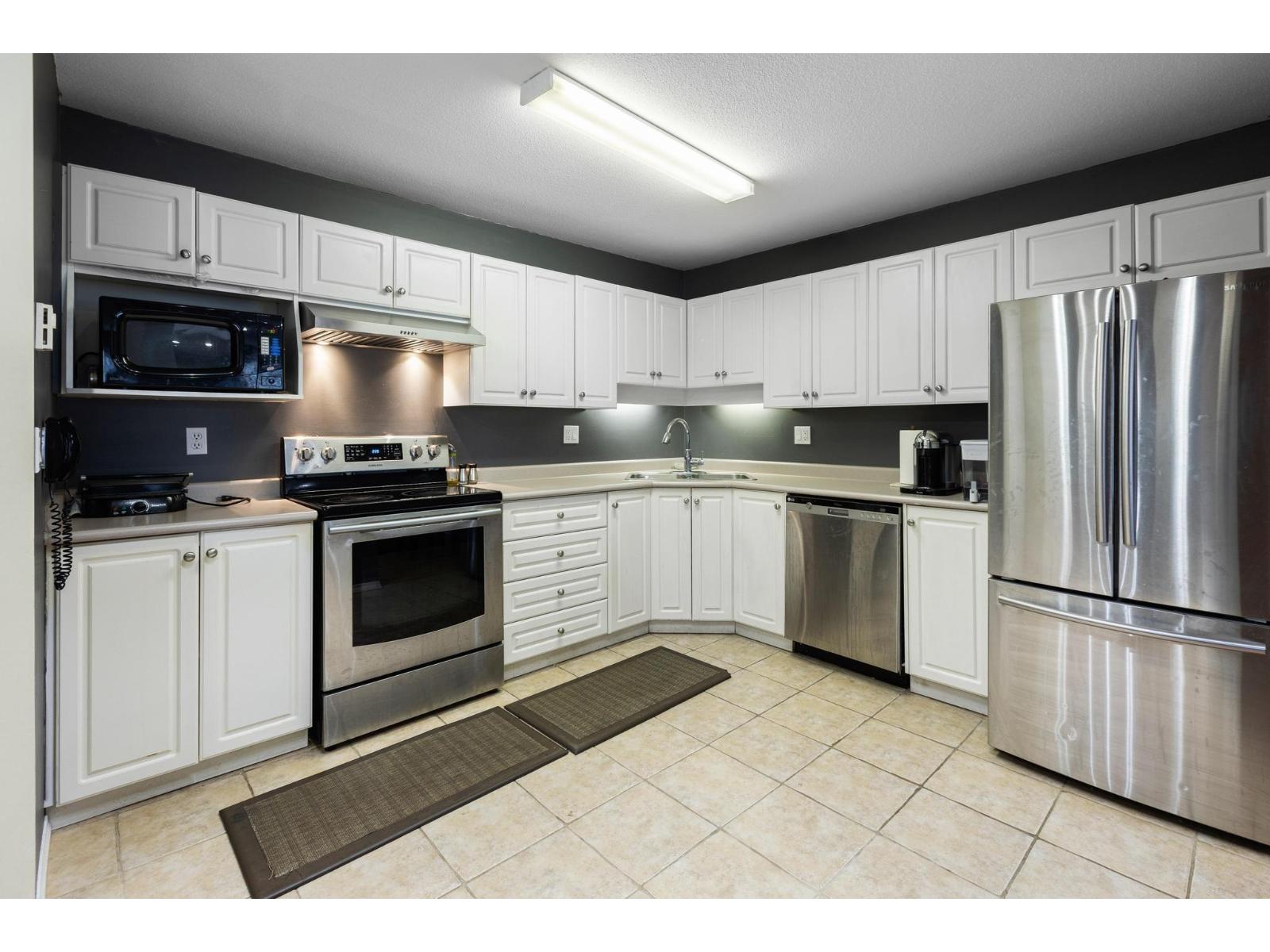 305 31831 Peardonville Road, Abbotsford, British Columbia  V2T 1L5 - Photo 7 - R3129802