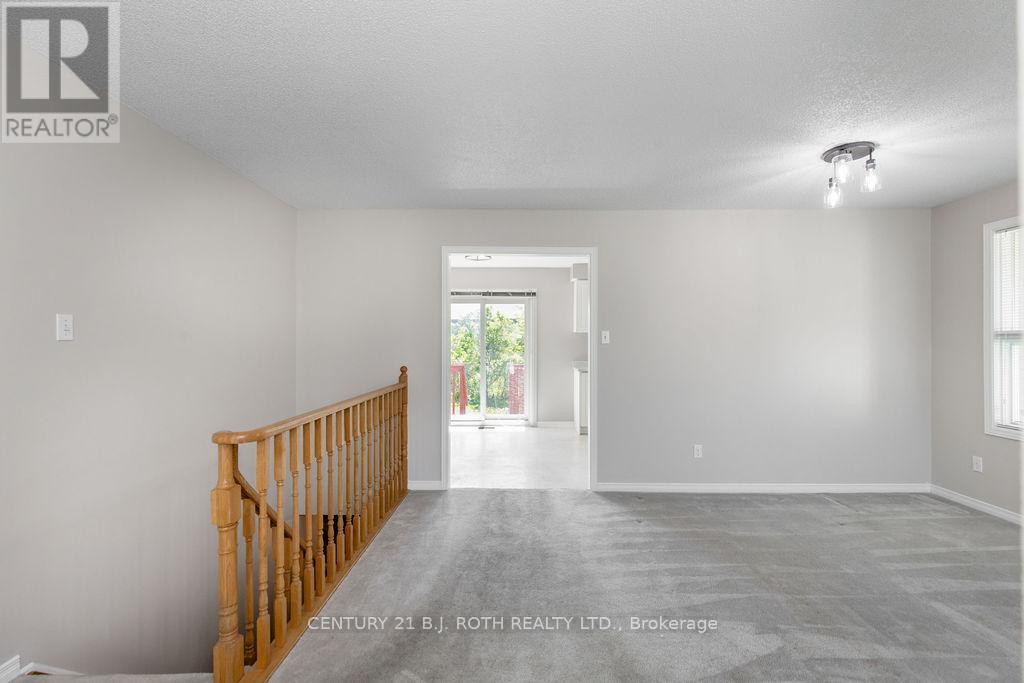 153 Livingstone Street W, Barrie, Ontario  L4N 7J7 - Photo 7 - S13216308