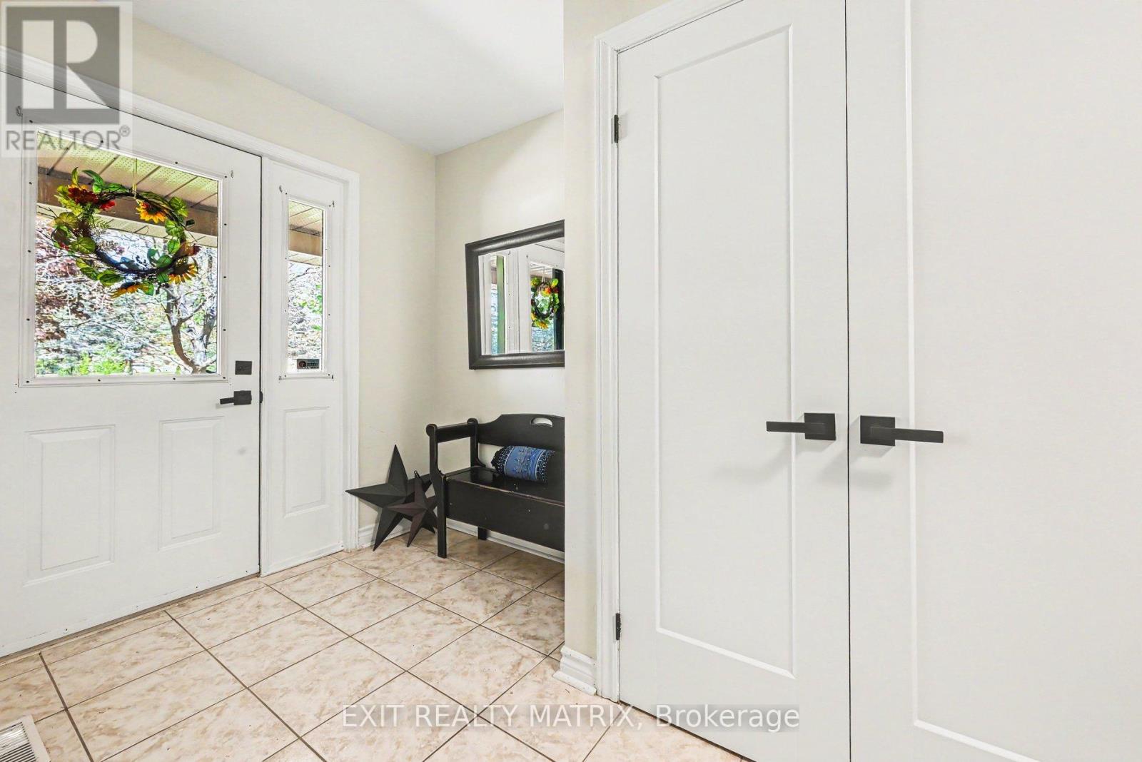 6343 Deermeadow Drive, Ottawa, Ontario  K4P 1M9 - Photo 3 - X13054882