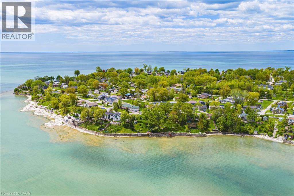 52 WILCOX Drive, Peacock Point, Ontario