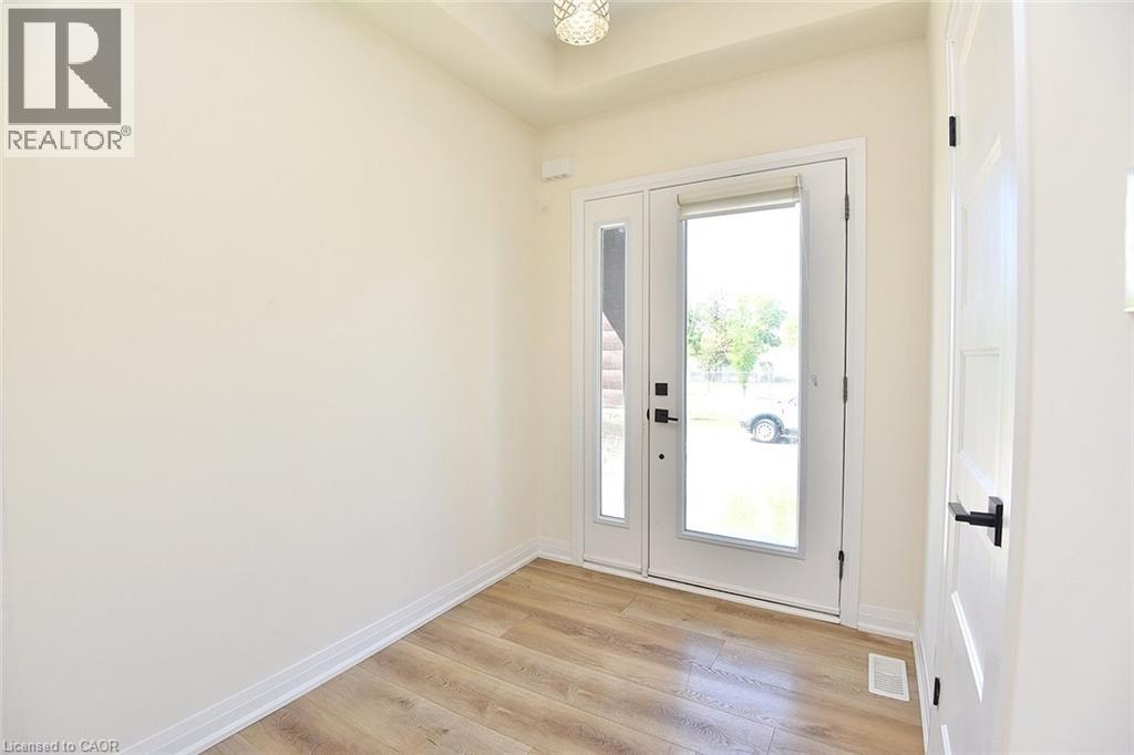 106 Jayla Lane, Smithville, Ontario  L0R 2A0 - Photo 3 - 40834939