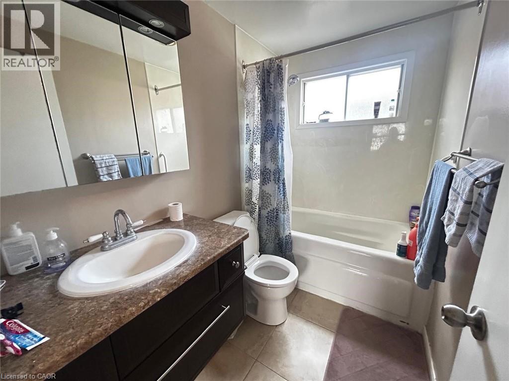 254 Camille Crescent, Waterloo, Ontario  N2K 3B6 - Photo 12 - 40834468