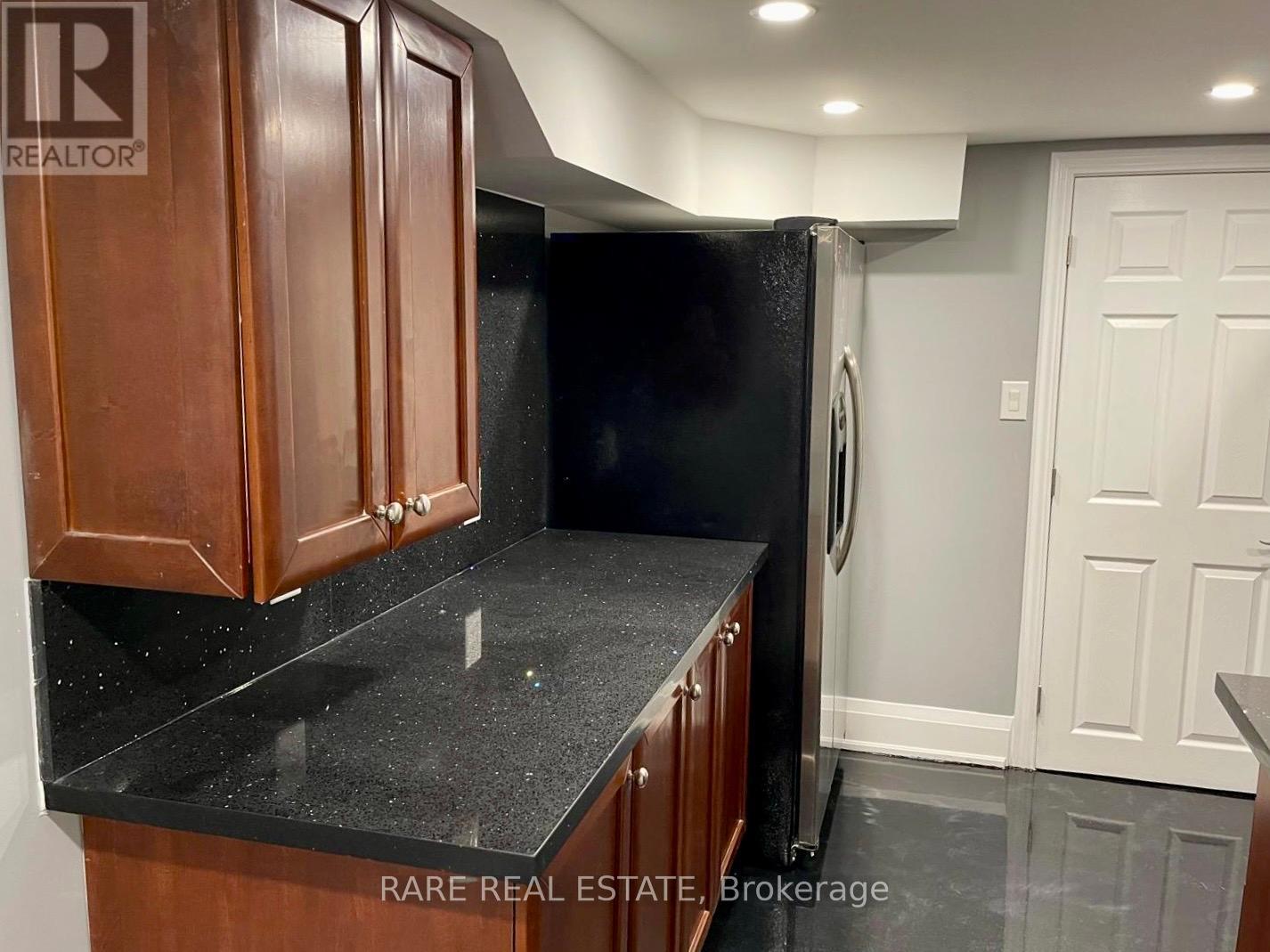 Bsmt 2 - 20 Arctic Fox Crescent, Brampton, Ontario  L6R 0J3 - Photo 6 - W13216274