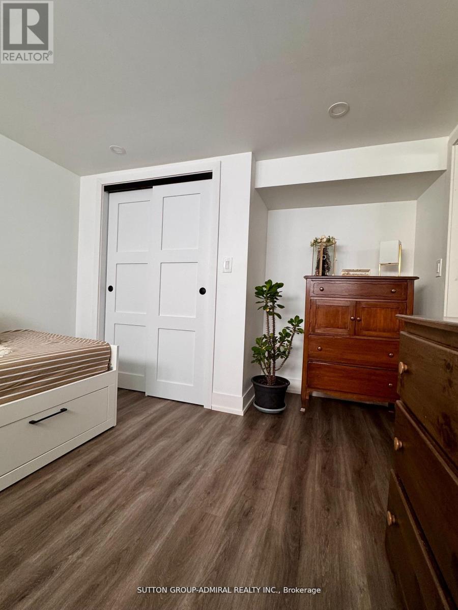 Lower - 6 Frankfort Avenue, Toronto, Ontario  M6L 2Y2 - Photo 24 - W13216286