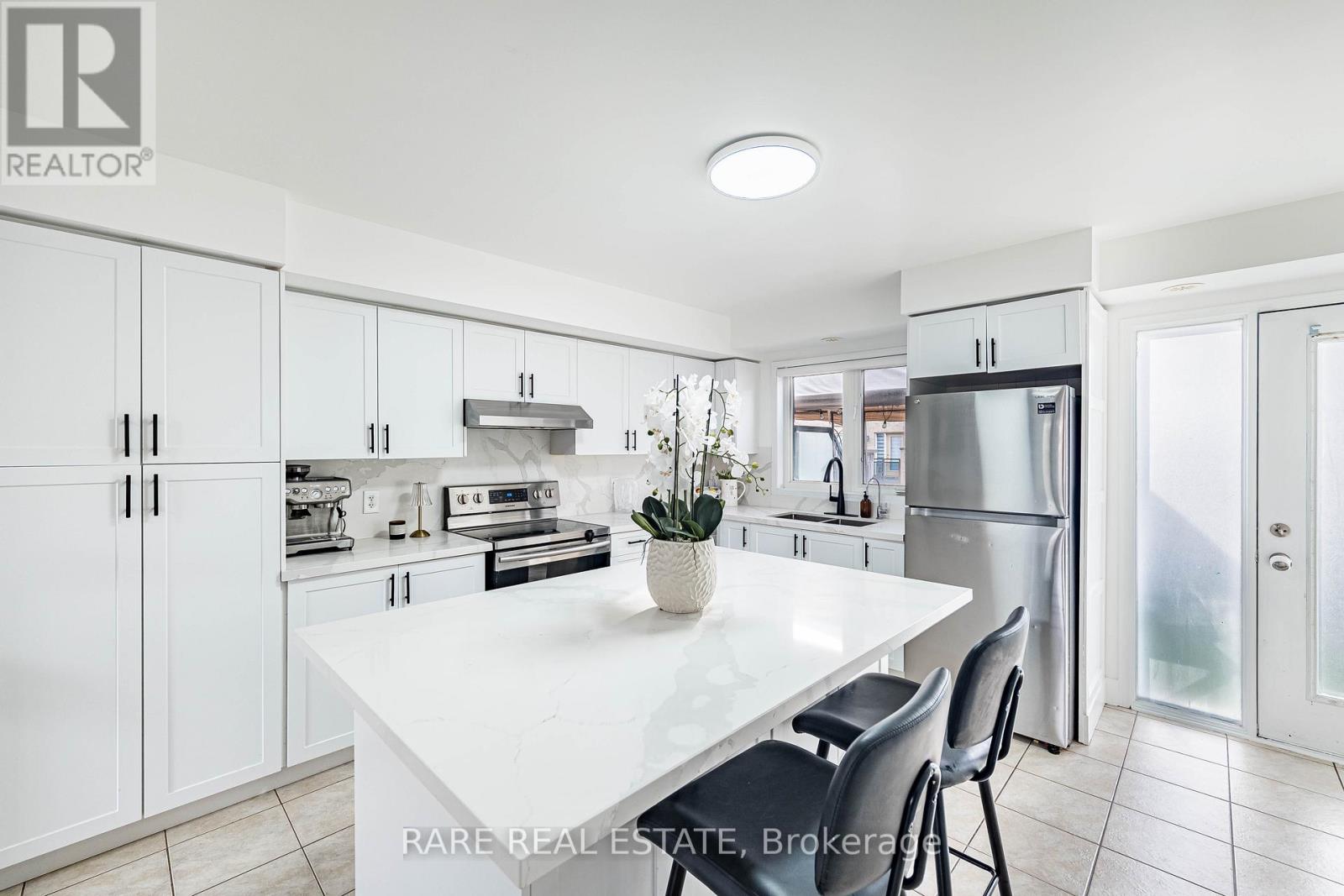 28 - 60 Fairwood Circle, Brampton, Ontario  L6R 0Y6 - Photo 10 - W13216318