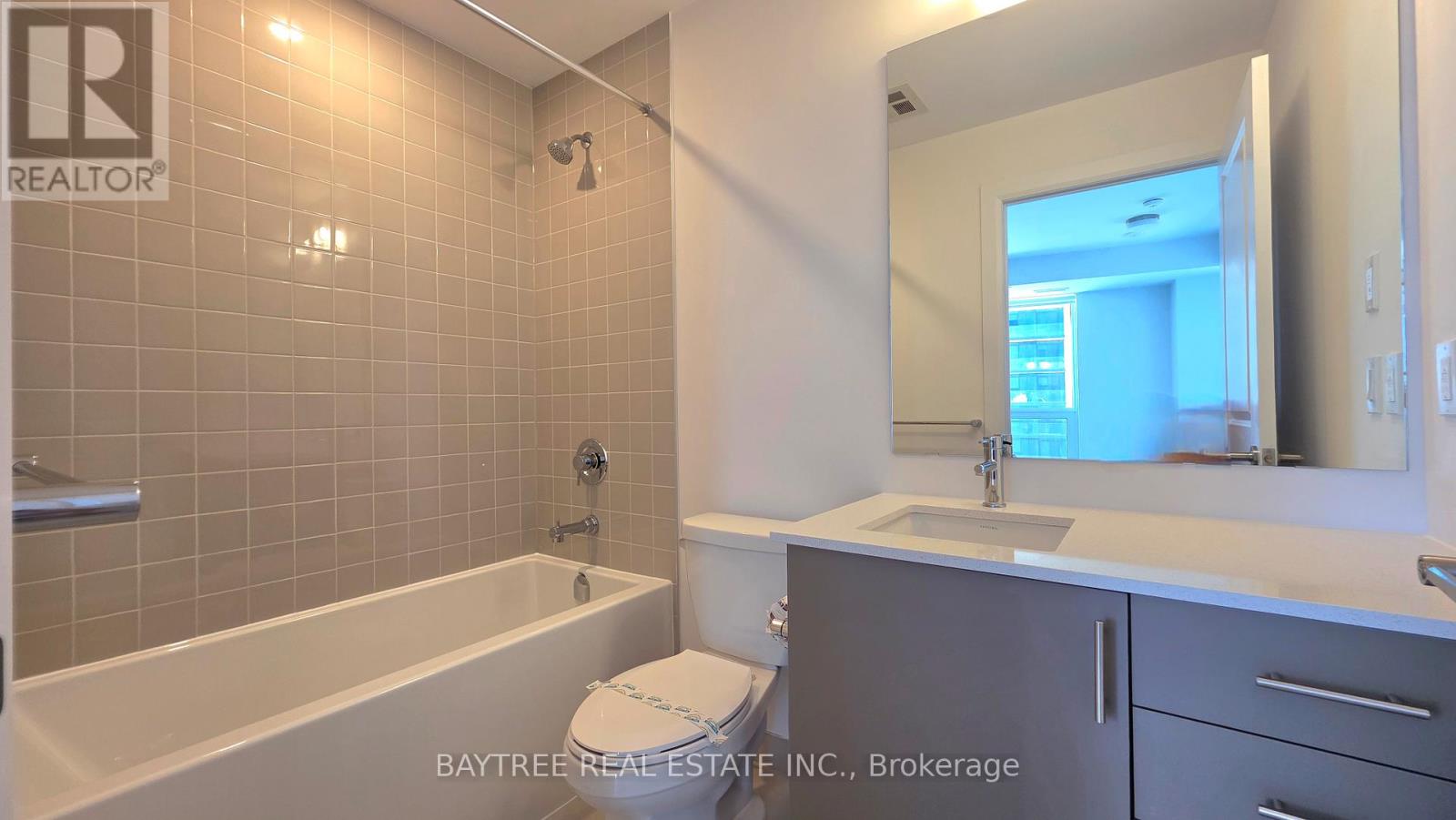 1601 - 3240 William Coltson Avenue, Oakville, Ontario  L6H 8C8 - Photo 14 - W13216322