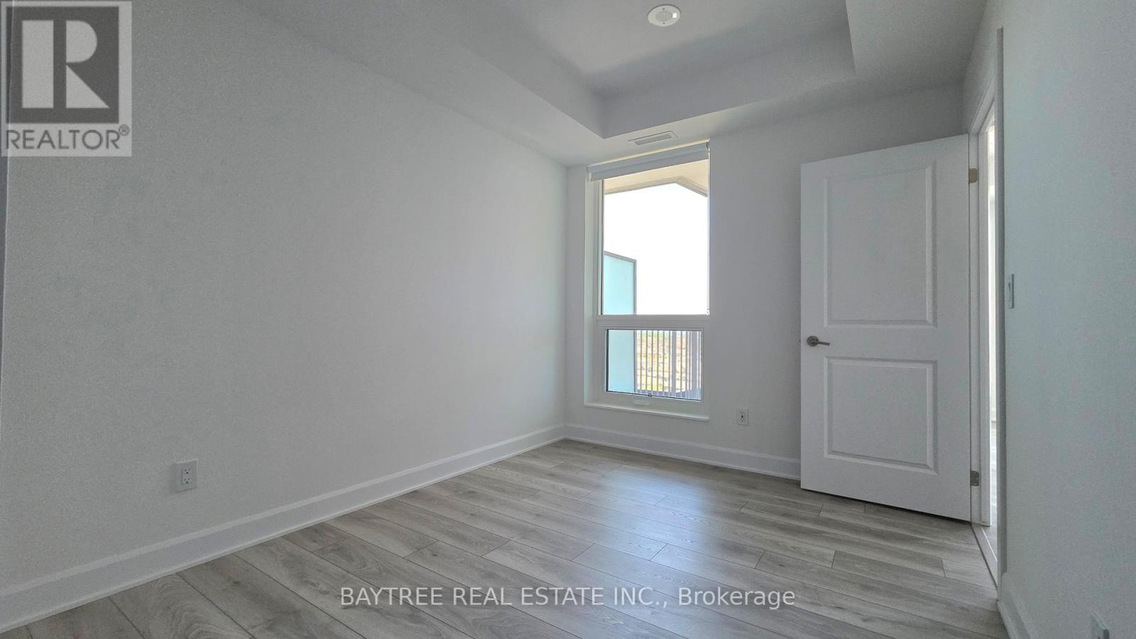 1601 - 3240 William Coltson Avenue, Oakville, Ontario  L6H 8C8 - Photo 9 - W13216322