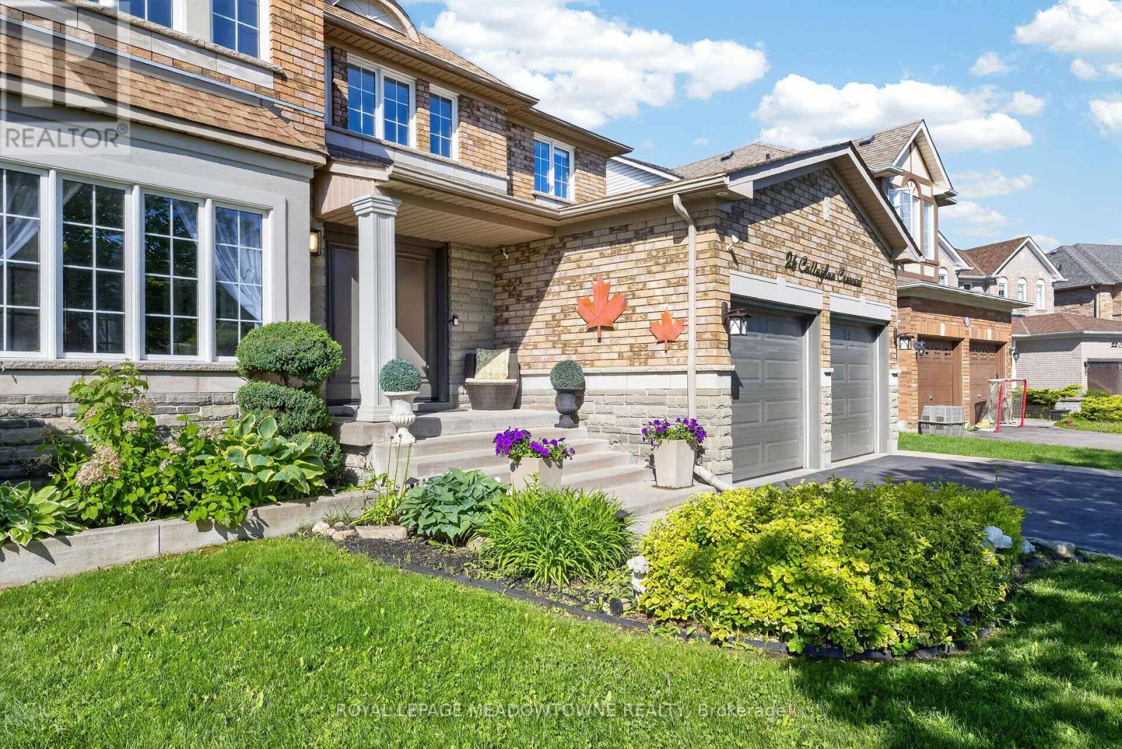 26 Callaghan Crescent, Halton Hills, Ontario  L7G 6A6 - Photo 4 - W13216340
