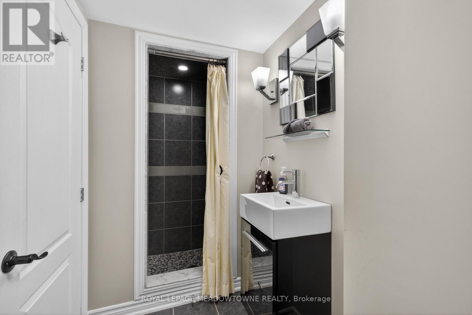 26 Callaghan Crescent, Halton Hills, Ontario  L7G 6A6 - Photo 42 - W13216340