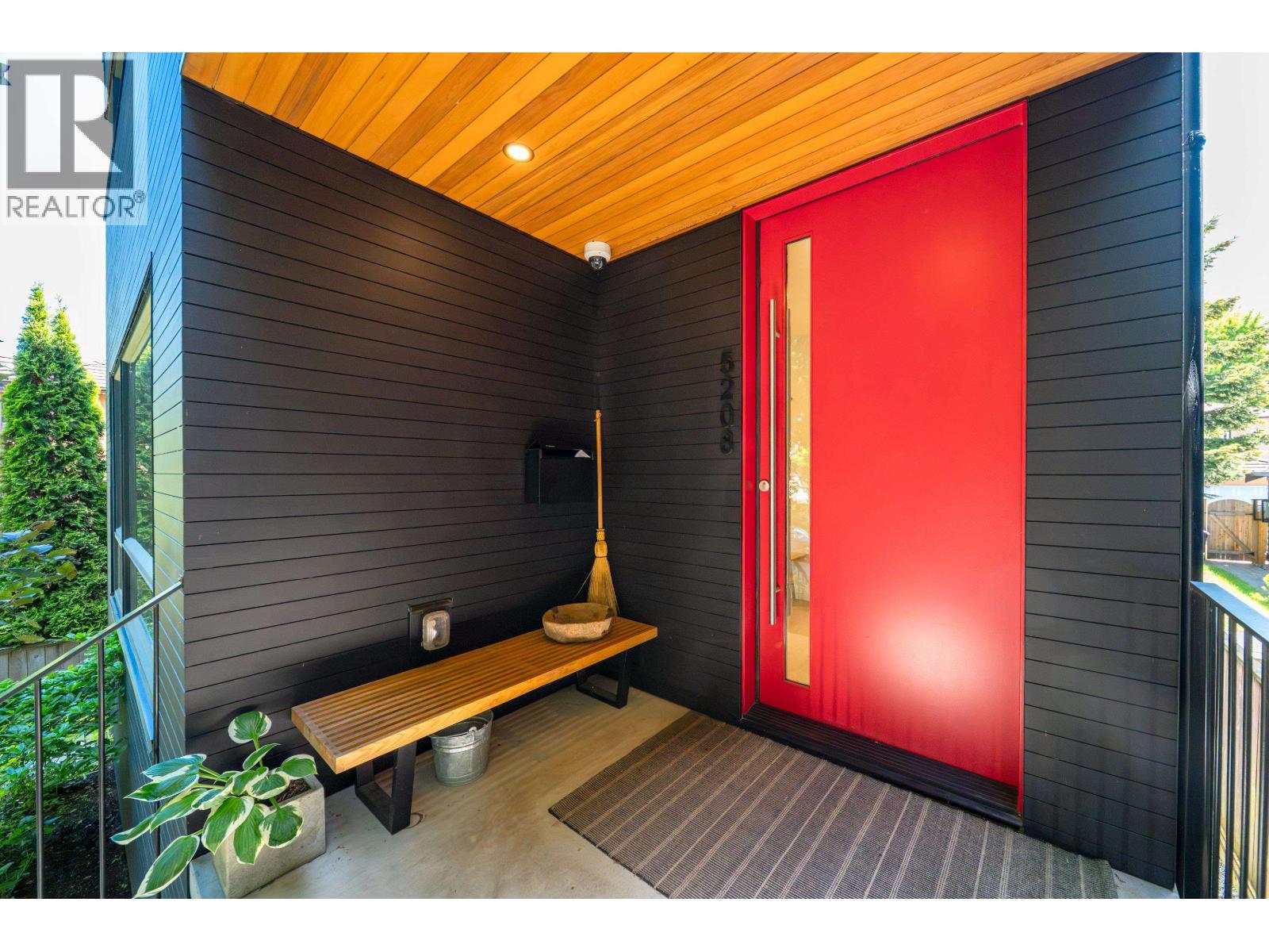 5208 Ross Street, Vancouver, British Columbia  V5W 3K7 - Photo 4 - R3129577