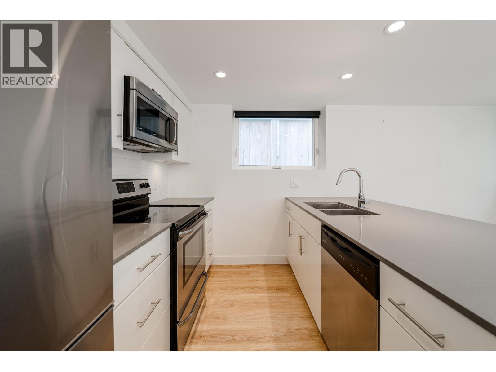 5208 Ross Street, Vancouver, British Columbia  V5W 3K7 - Photo 38 - R3129577