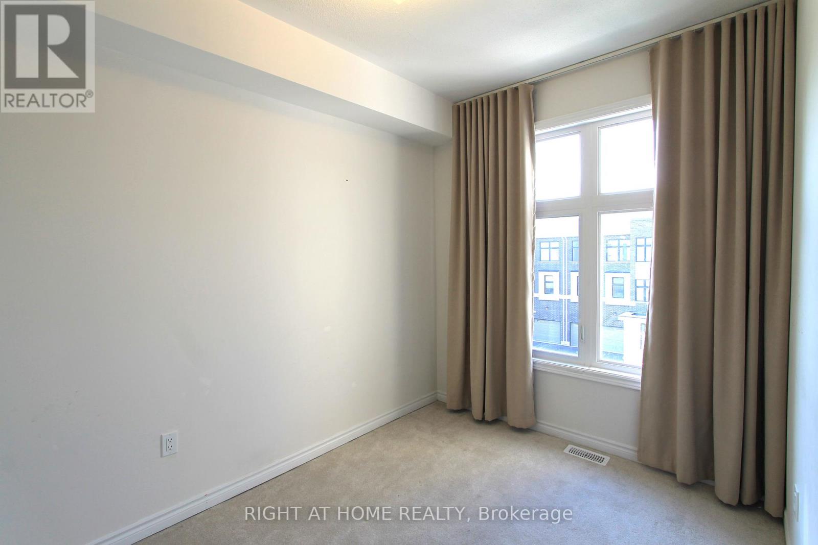 67 Puisaya Drive, Richmond Hill, Ontario  L4E 1L2 - Photo 28 - N13206306