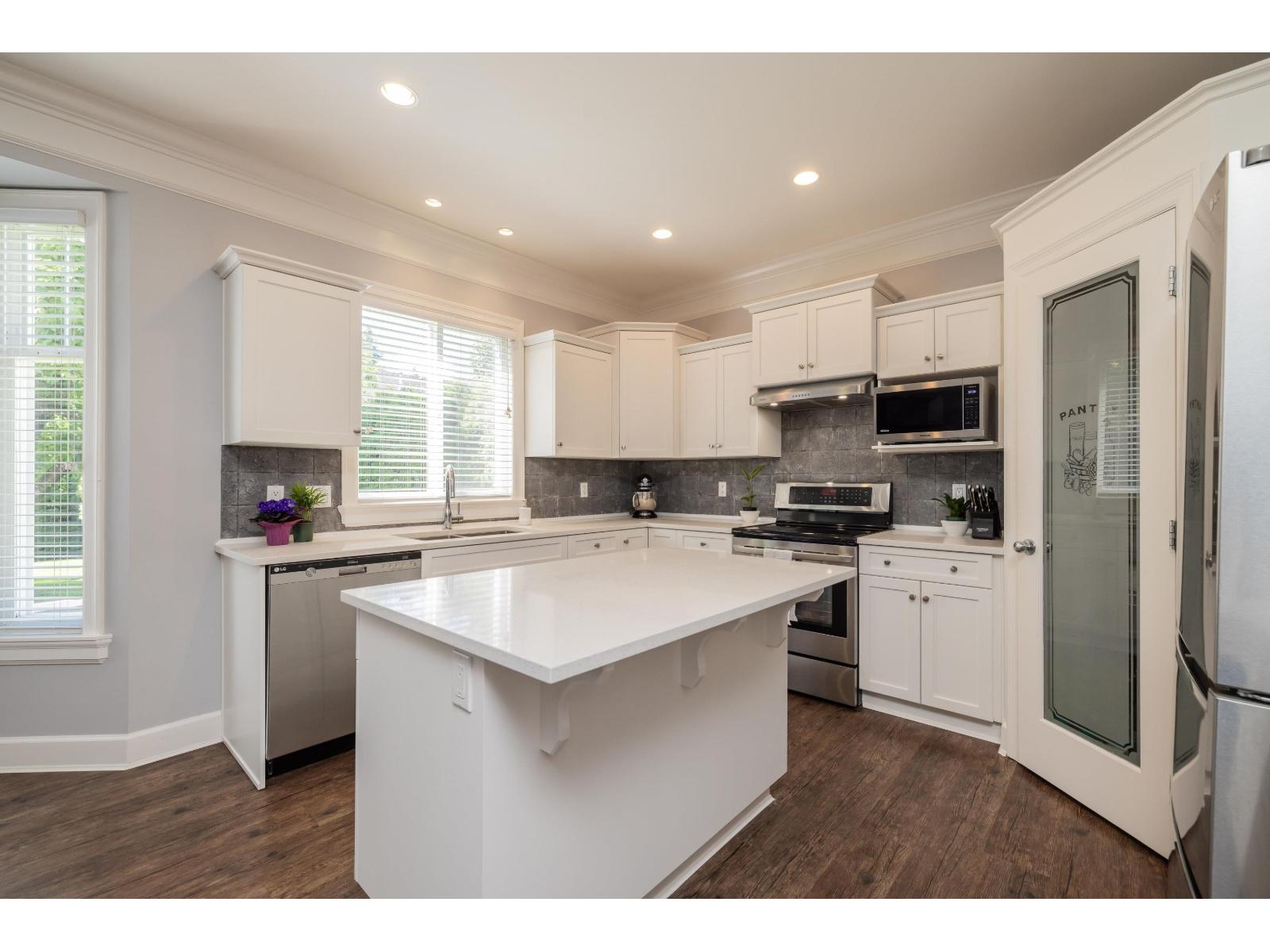 27818 Junction Avenue, Abbotsford, British Columbia  V4X 2S2 - Photo 13 - R3129131