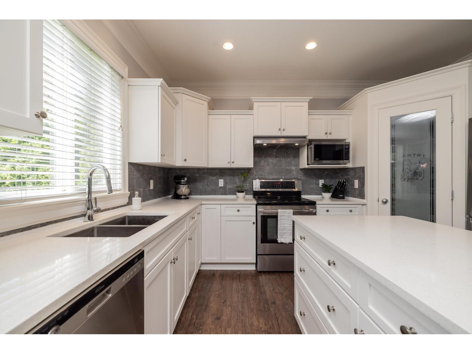 27818 Junction Avenue, Abbotsford, British Columbia  V4X 2S2 - Photo 15 - R3129131
