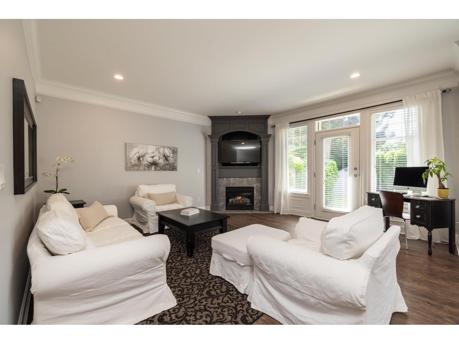 27818 Junction Avenue, Abbotsford, British Columbia  V4X 2S2 - Photo 5 - R3129131
