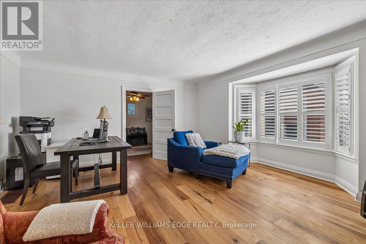 573 Beach Boulevard, Hamilton, Ontario  L8H 6X8 - Photo 8 - X13214558
