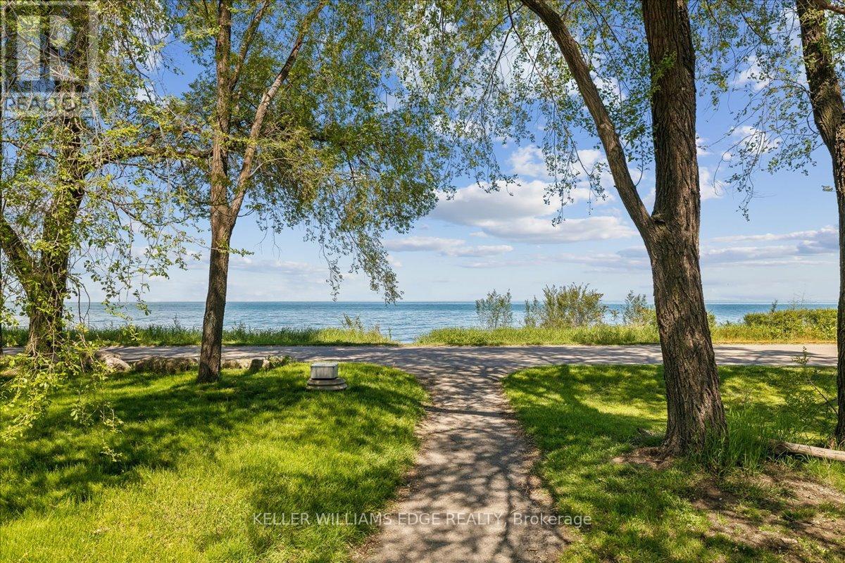 573 Beach Boulevard, Hamilton, Ontario  L8H 6X8 - Photo 6 - X13214558