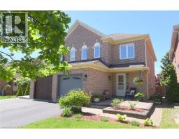 27 HARNESWORTH Crescent, Waterdown, Ontario