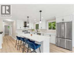 1553 NEWLANDS Crescent, Burlington, Ontario