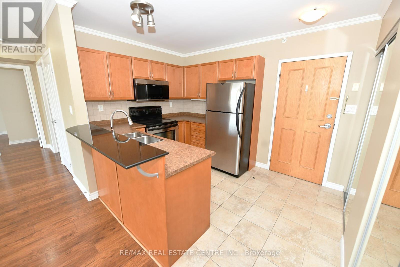 418 - 8 Harris Street, Cambridge, Ontario  N1R 8R1 - Photo 2 - X13216290