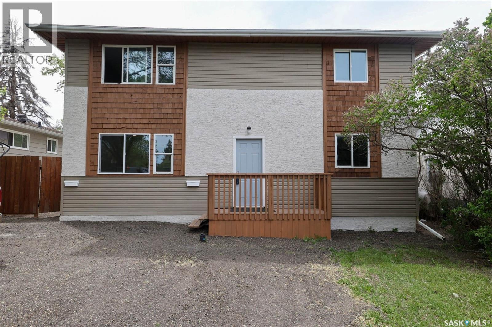 650 Robinson Street, Regina, Saskatchewan  S4P 2L8 - Photo 1 - SK037591