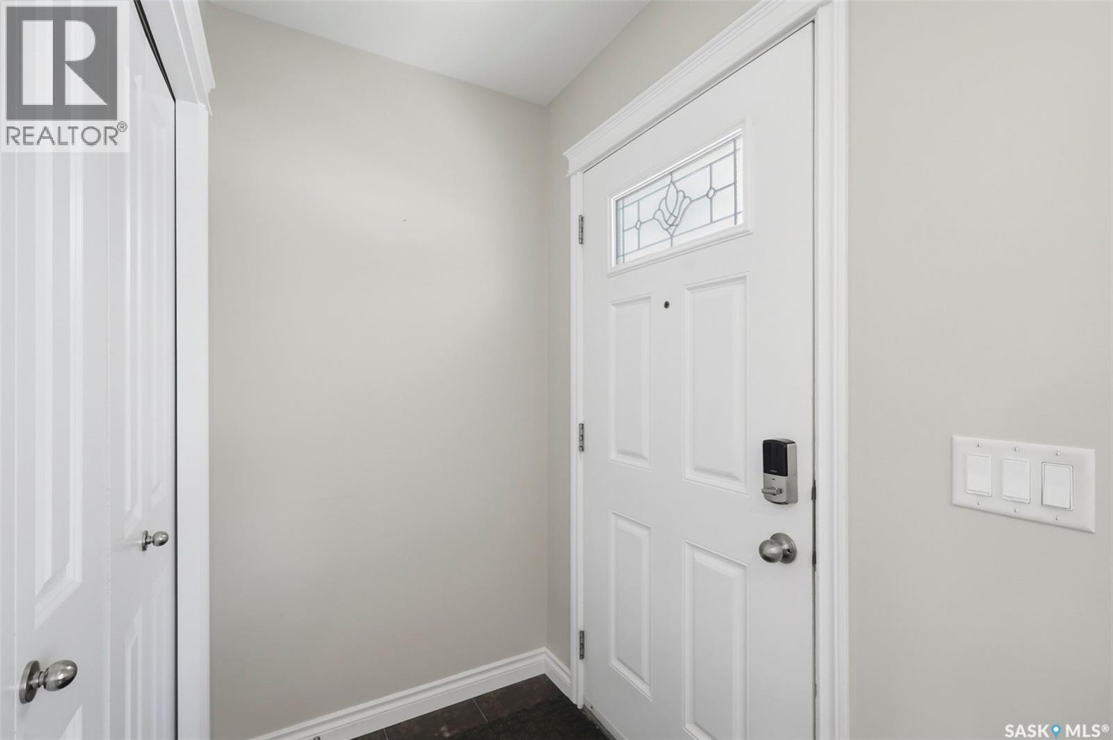 414 Maningas Bend, Saskatoon, Saskatchewan  S7W 0V6 - Photo 5 - SK037585