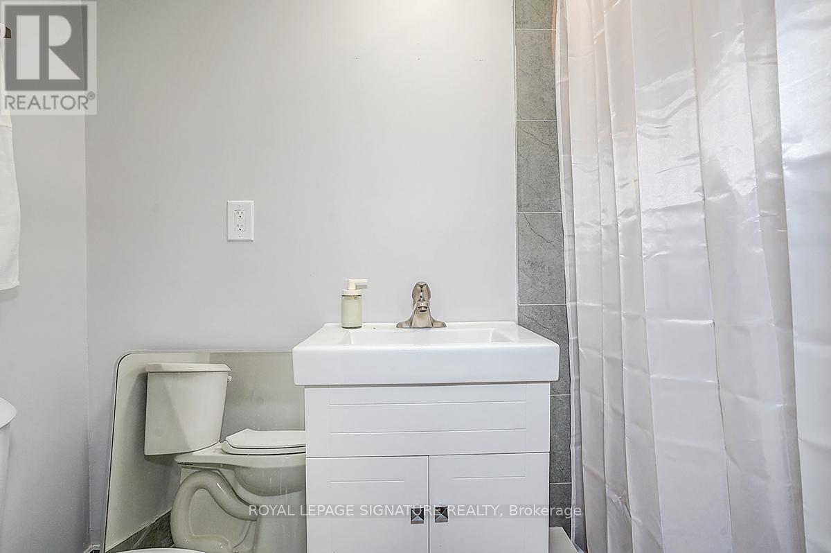 2 - 252 Annette Street, Toronto, Ontario  M6P 1R1 - Photo 15 - W13214234